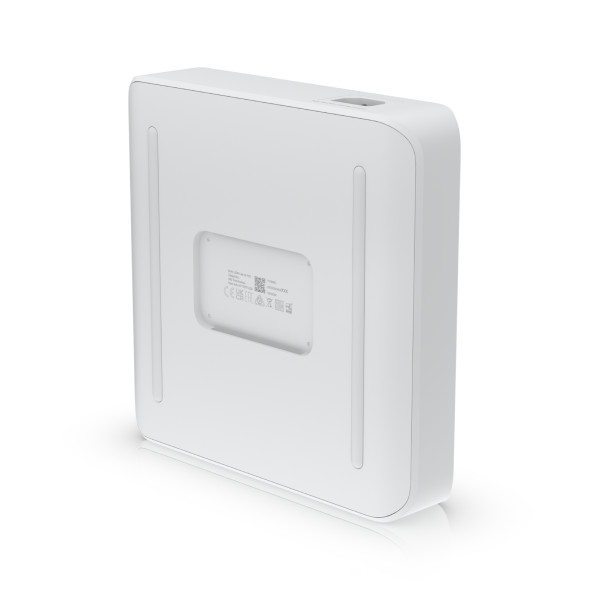Коммутатор Ubiquiti UniFi Switch Lite 16 PoE
