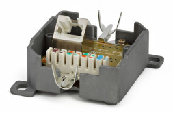 Розетка Hyperline SB-GTS1-8P8C-C6-SH-WH