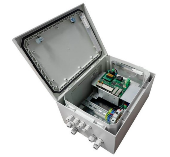 Коммутатор TFortis PSW-2G6F+Box