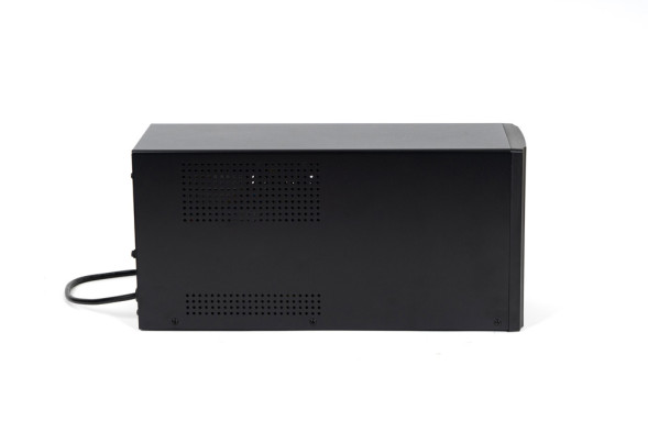 ИБП Бастион SKAT-UPS 3000-IN-4x9 (453) (линейно-интерактивный, однофазный, 1800 Вт)