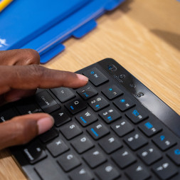 Клавиатура JLab Jbuds Keyboard