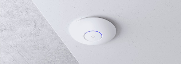 Точка доступа Ubiquiti UniFi U6 Enterprise